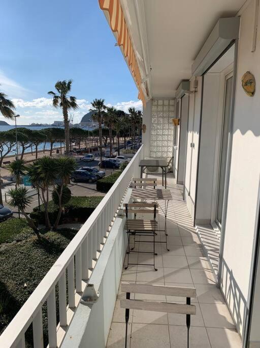 T3 Sur La Plage Vue Feerique Mer,Wifi, Parking Inclus , Clim La Ciotat Exterior photo